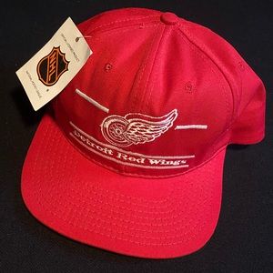 Vintage The Game Brand NHL Detroit Redwings SnapBack